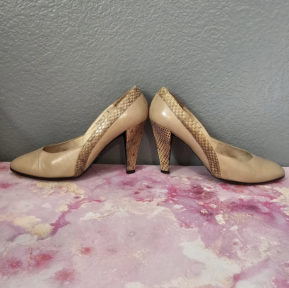 👠Christian Dior Vintage Tan Leather & Snakeskin-Textured Trim Heels -Size 7 👠